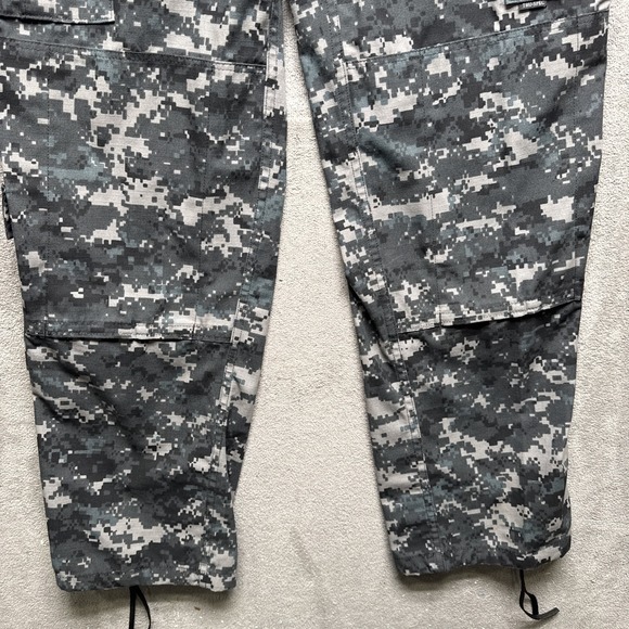 Tru Spec Men's Gray Black Digital‎ Camo Double Knee Tactical Pants Medium Long - Picture 3 of 13